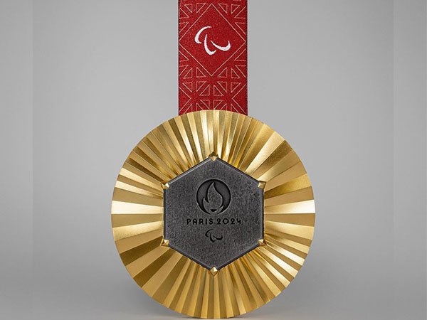paris 2024 olympics gold medal