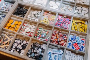 display and store lapel pins