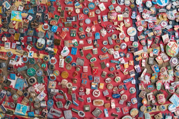 Pin Collection Talk How to Collect Pins: The Complete Guide for Traders, Brands & Serious ...