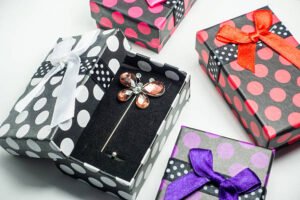 enamel pin packaging