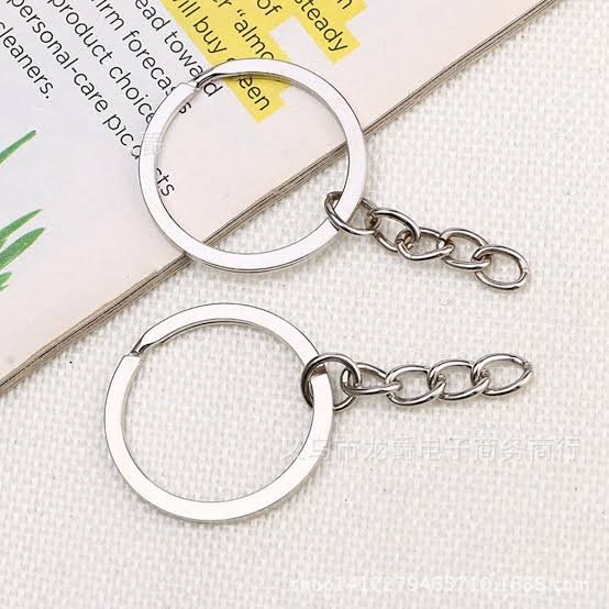 split ring with Chain