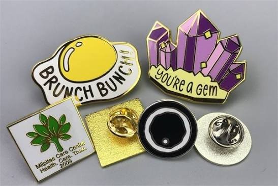 offset printed pins vs soft enamel pins